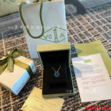 Front view of Van Cleef & Arpels unisex jewelry piece