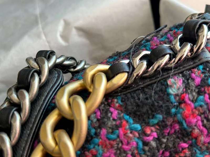 Zivas Charm Effortless Elegance Everyday Handbag (Designer-Inspired Craftsmanship) – Styled Look
