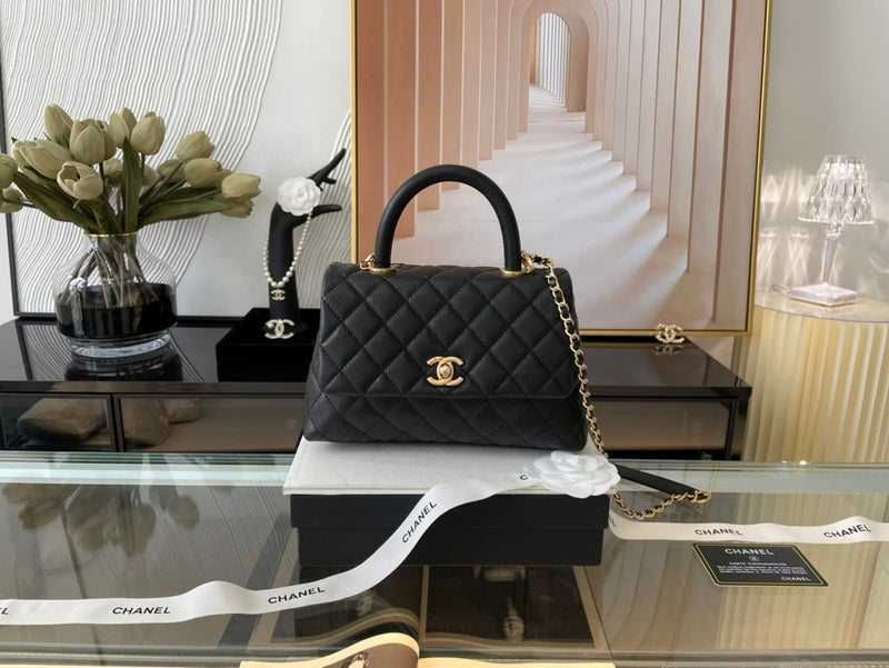  mid purse view 1