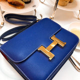  refined shoulder bag detail view showing craftsmanship 8