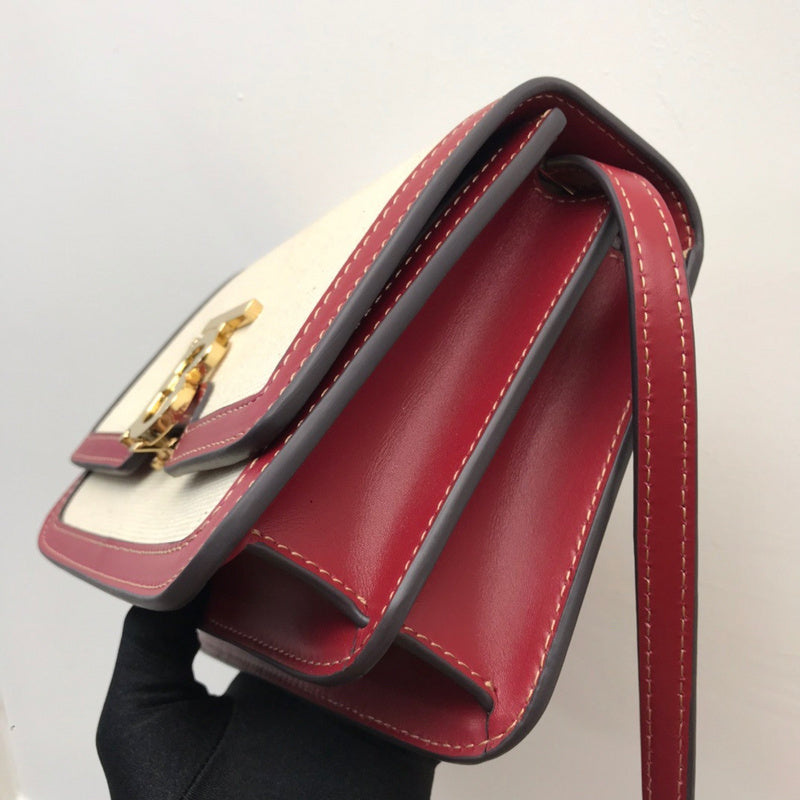 Ziva's Charm handbag – close-up view (one versatile size)