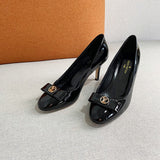Louis Vuitton shoes Style 184 - texture and material detail