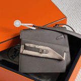  Statement top-handle bag front view