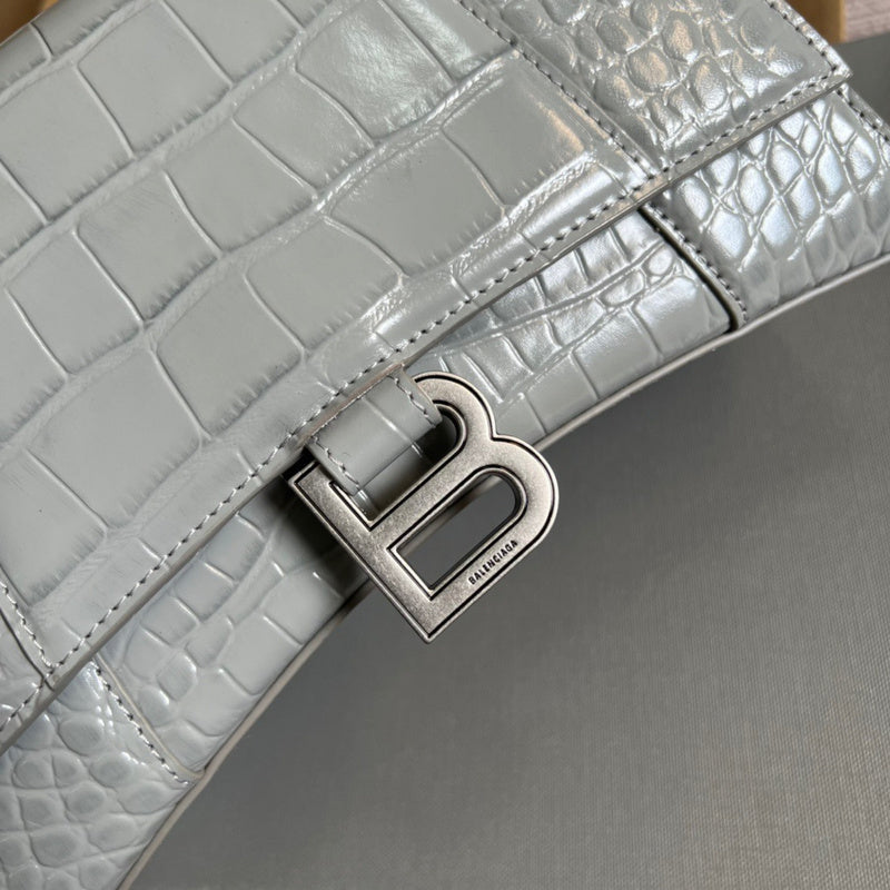 Bold Vegan Leather Handbag - Understated Luxury Look | Women's Premium Handbag #295 - interior view (image 6) of designer-inspired handbag