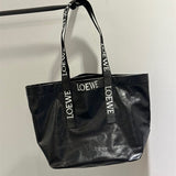 Ziva's Charm handbag – front view (50cm*20cm*31cm)