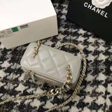  women's handbag, versatile design, view 4