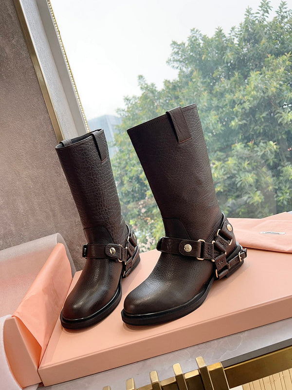 Three-quarter angle view of Miu Miu luxury piece style No.144
