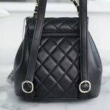  handbag, compact everyday style, image 4