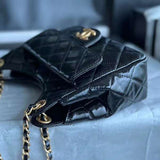 Zivas Charm Sleek Silhouette Everyday Handbag (Elevated Daily Companion) – Close-Up Detail