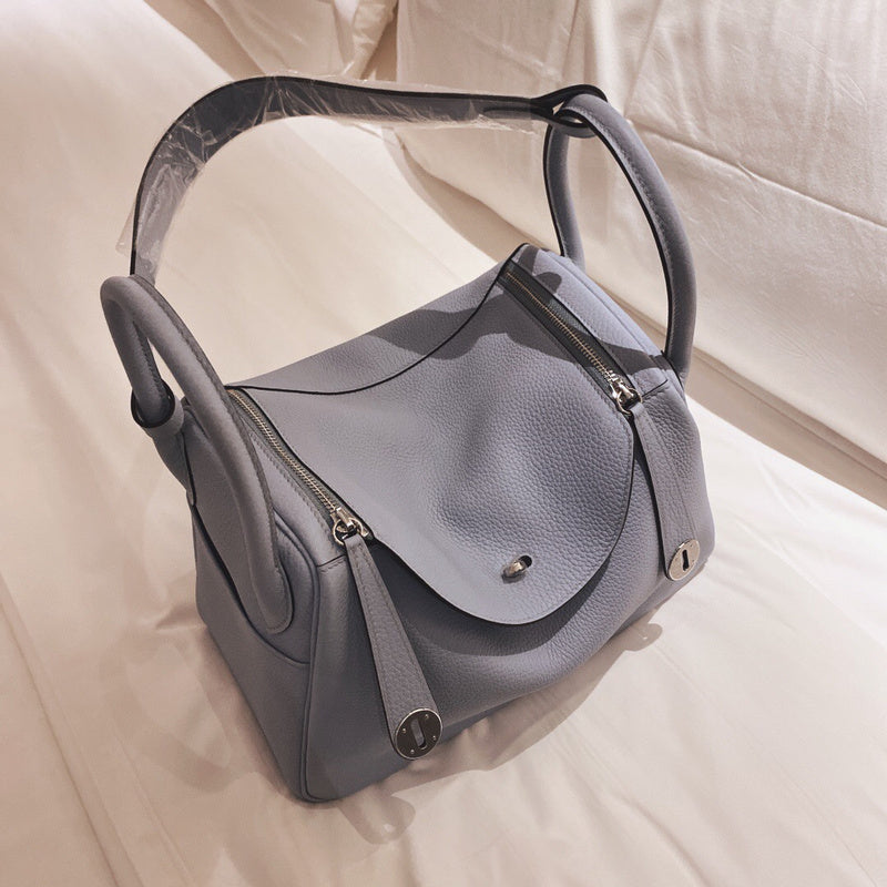 Interior view of timeless premium bag