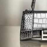 Zivas Charm Polished Finish Statement Handbag (Everyday Luxury Essential) – Interior View