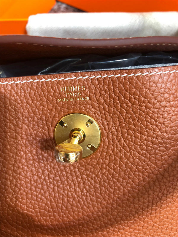 Chic bag women's premium everyday handbag