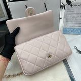  mid purse view 5