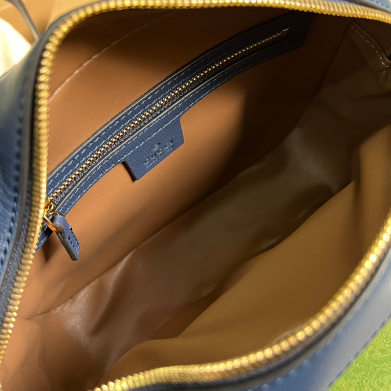 Handle and strap detail of elevated everyday-luxe women's handbag – women's luxury accessory