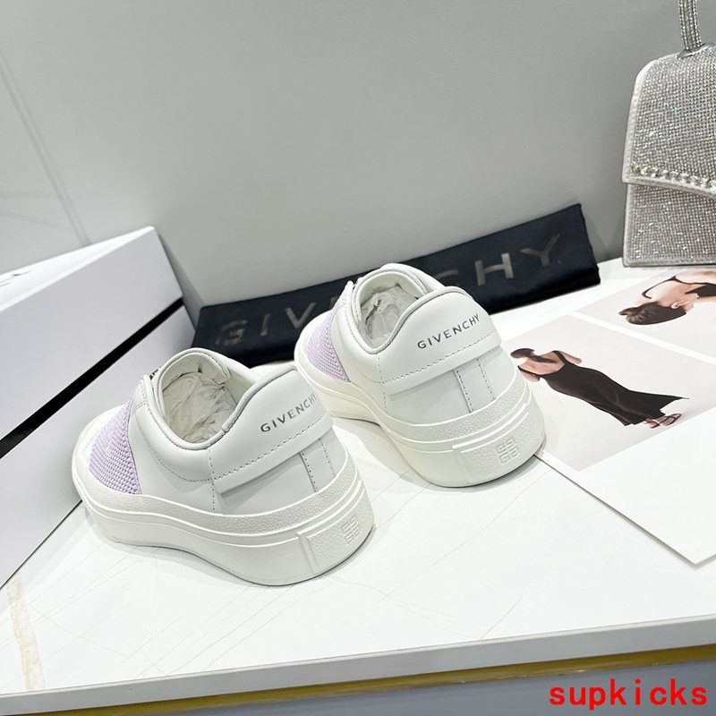 Givenchy shoes Style 034 - angled studio shot