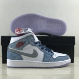 Nike classic monochrome luxury sneakers view 24 retro runner design