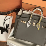 Sophisticated bag women's premium everyday handbag