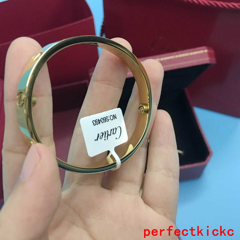 Front view of Cartier unisex jewelry piece