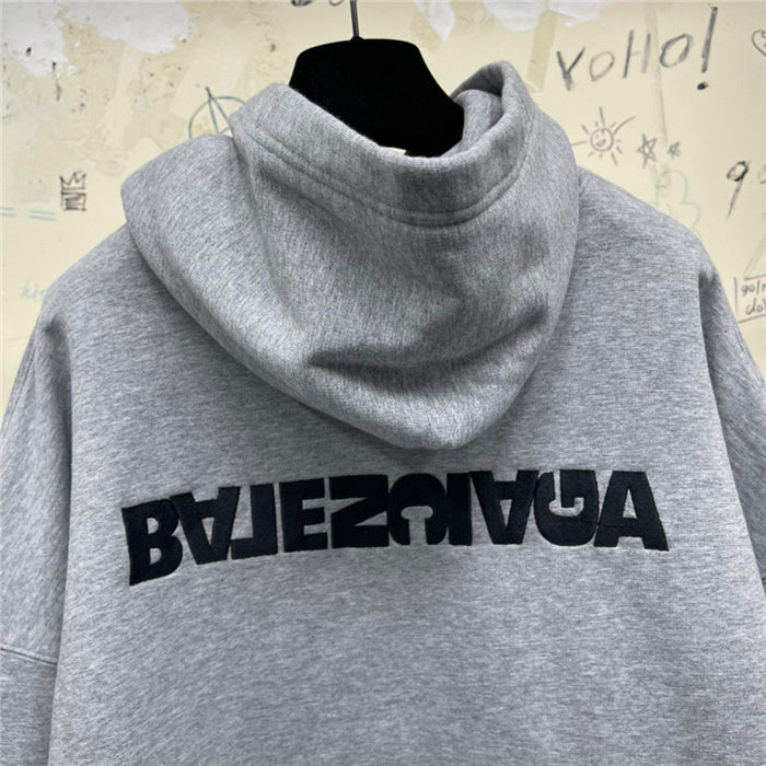 Texture and finish detail of Balenciaga luxury piece style No.500