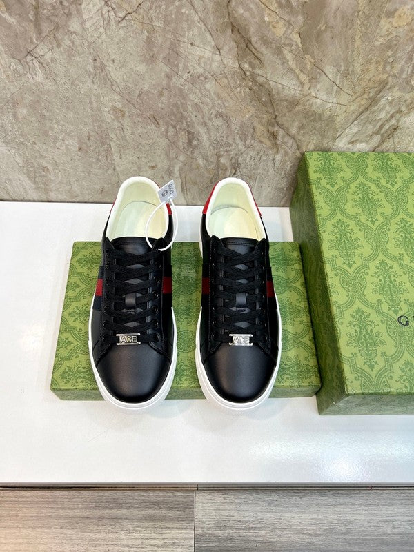 Gucci all-black luxury sneakers view 9 everyday casual design