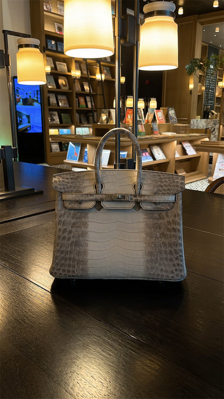  Elegant satchel front view 7