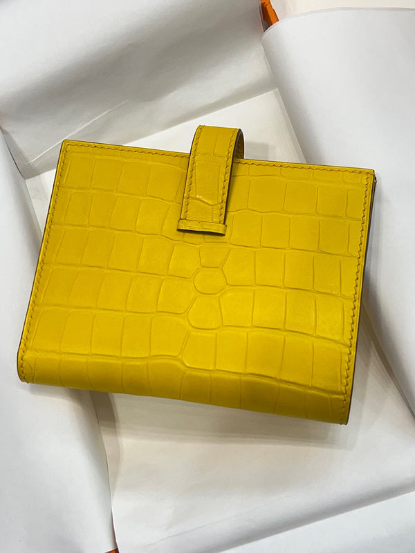 Side view of refined structured handbag