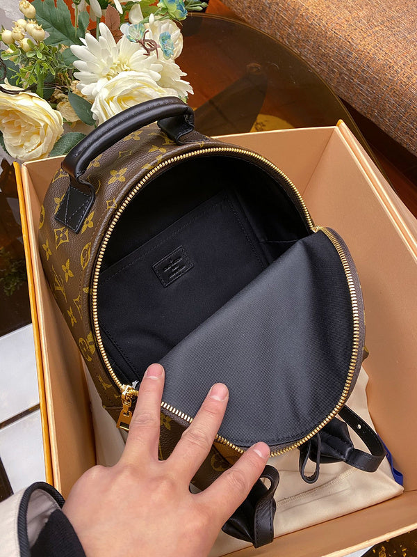 Front view of structured everyday-luxe women's handbag – women's statement bag