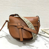Ziva's Charm handbag – full view (20cm*19cm*11.5cm)