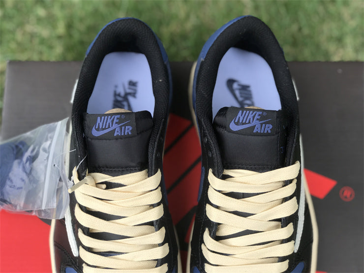 Nike fresh white-and-black luxury sneakers view 12 streetwear statement look