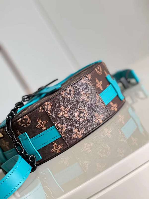 Back view of structured signature women's handbag – women's everyday handbag