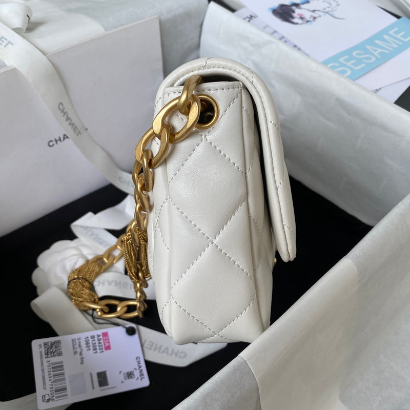 Ziva's Charm handbag – styled view (one versatile size)