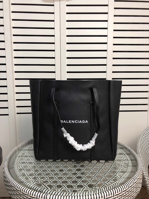 Front view of sleek premium women's handbag – women's premium purse