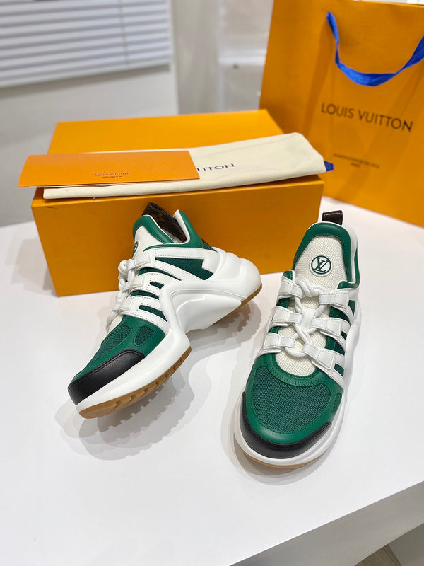 Louis Vuitton shoes Style 307 - top view showing design