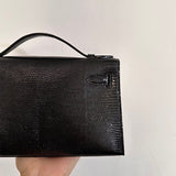  crossbody bag interior and compartment view 9