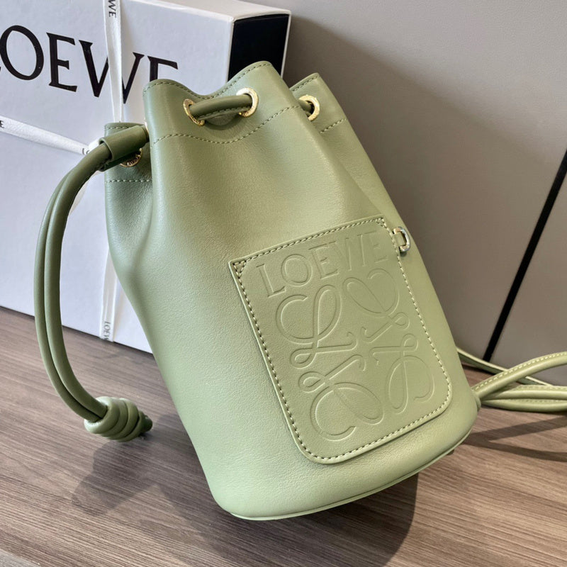Ziva's Charm handbag – detail view (26cm*17cm*23cm)