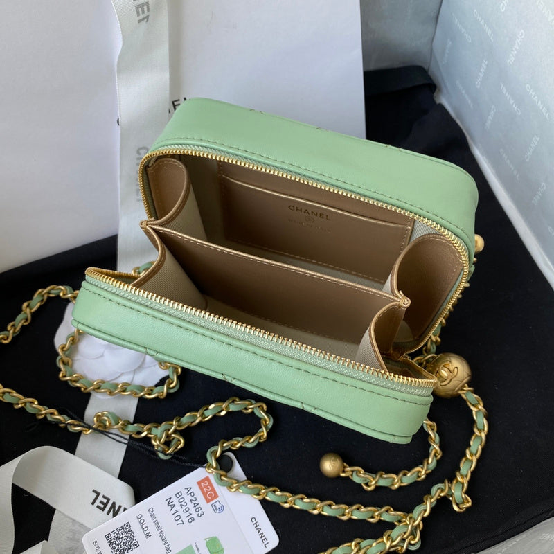  women's handbag, compact design, view 5