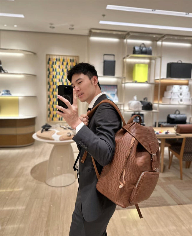  tote bag interior and compartment view 21