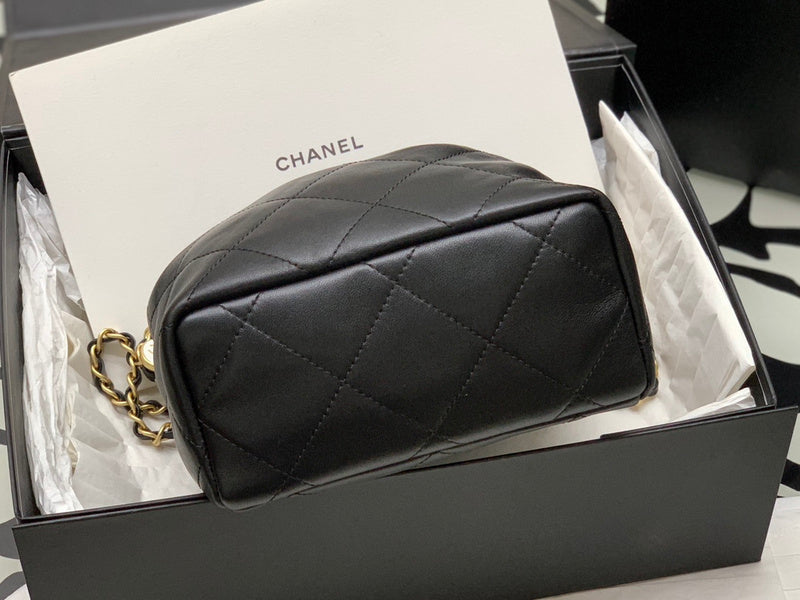  handbag, compact everyday style, image 7