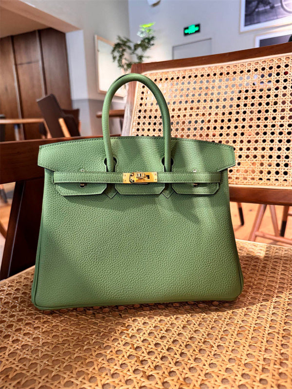 Smart bag shown from front angle