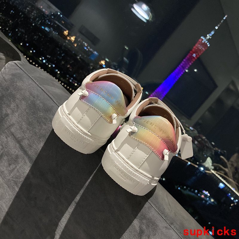 Givenchy shoes Style 065 - close-up of premium leather craftsmanship