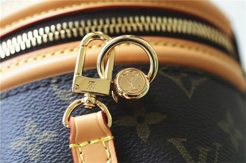  Clean-Lined satchel front view 7