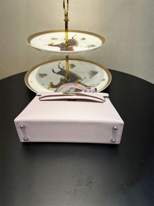 Interior view of tailored premium bag