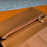  crossbody bag close-up of hardware and finish 17