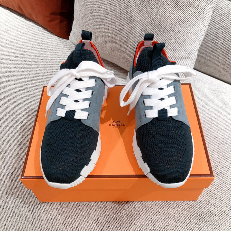 Hermes shoes Style 306 - top view showing design