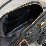  structured bag interior and compartment view 9
