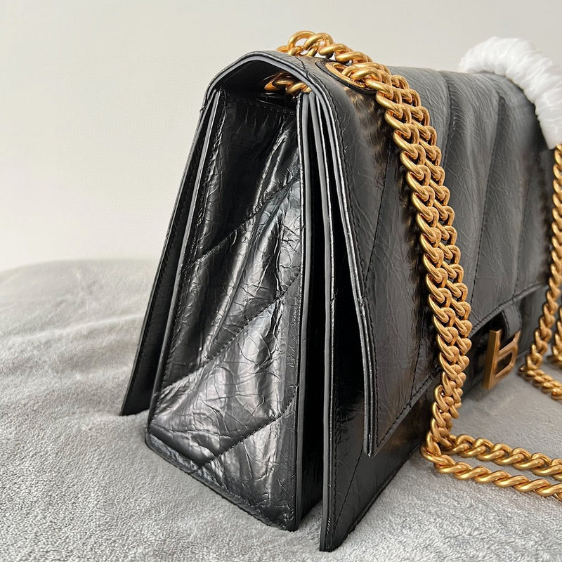 Zivas Charm Signature Style Fashion Handbag (Elevated Accessory Essential) – Styled Look