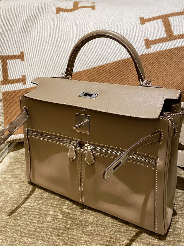 Interior view of graceful premium bag