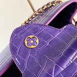  Contemporary structured bag carried on shoulder 10