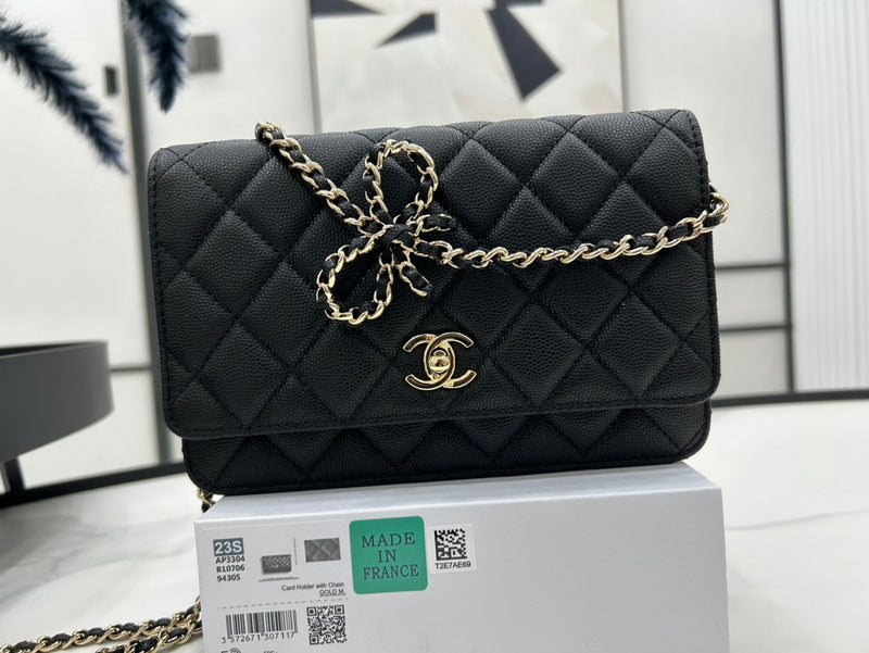  mid purse view 1