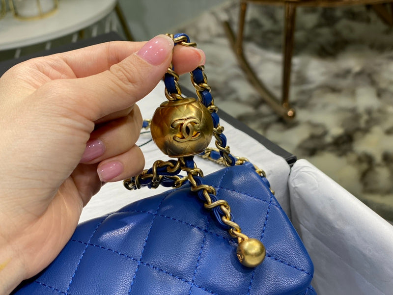 Zivas Charm Elevated Essentials Designer Handbag (Timeless Wardrobe Addition) – Lifestyle Shot